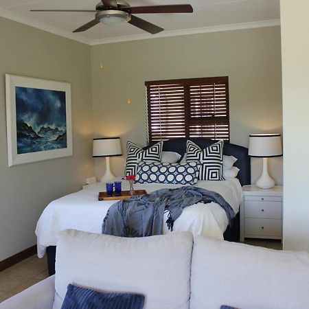 Karee & Wild Olive Guest Lodge Hekpoort 외부 사진