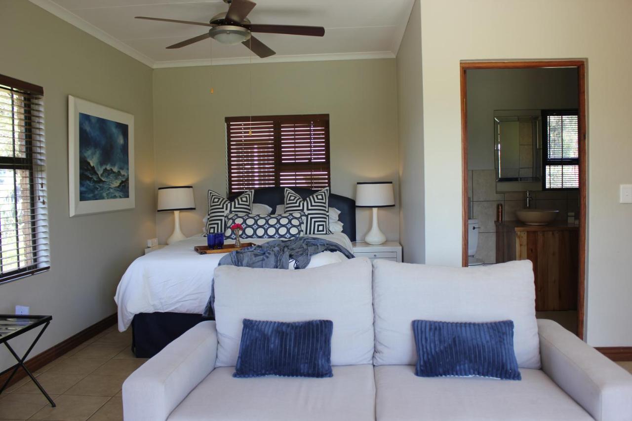 Karee & Wild Olive Guest Lodge Hekpoort 외부 사진