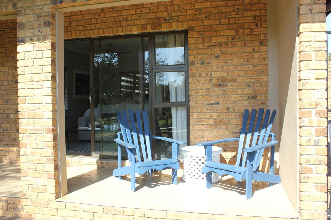Karee & Wild Olive Guest Lodge Hekpoort 외부 사진